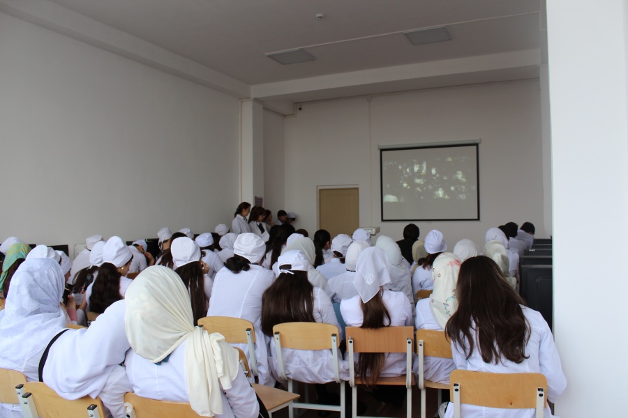 Классный час посвященная Дню Героев Отечества