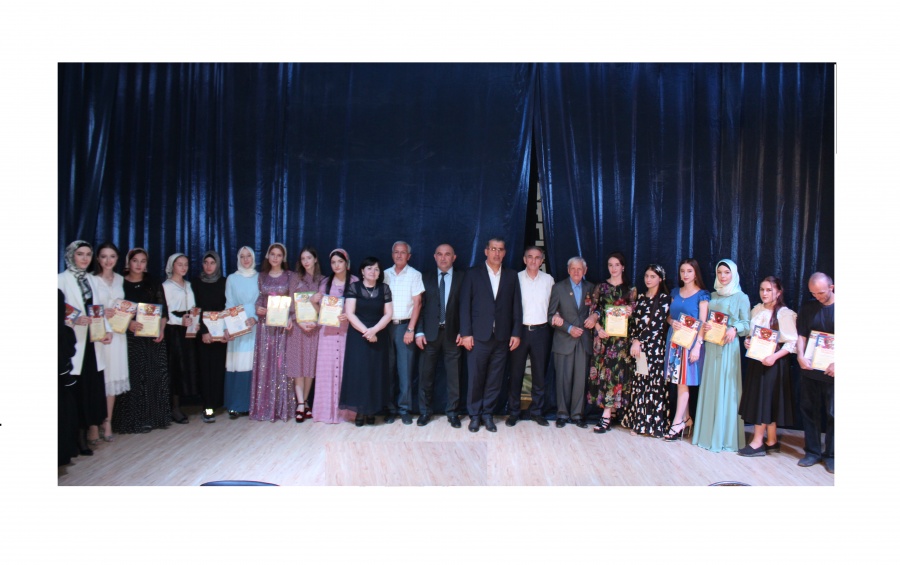 Торжественное собрание посвященное Дню Знаний и началу нового учебного года.