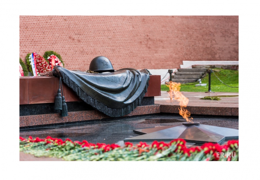 ДЕНЬ НЕИЗВЕСТНОГО СОЛДАТА....