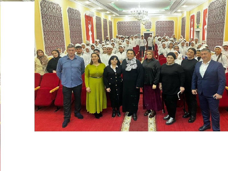 Встреча работников Министерства по национальной политике и делам религий Республики Дагестан со студентами  Медицинского колледжа