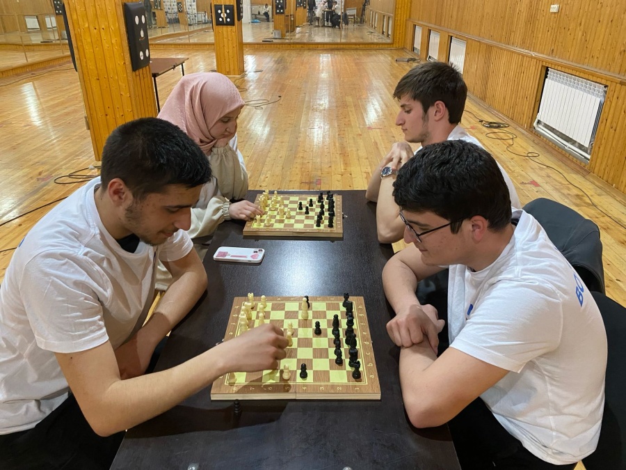 Турнир по шахматам посвященный году защитника отечества и 80 летию победы