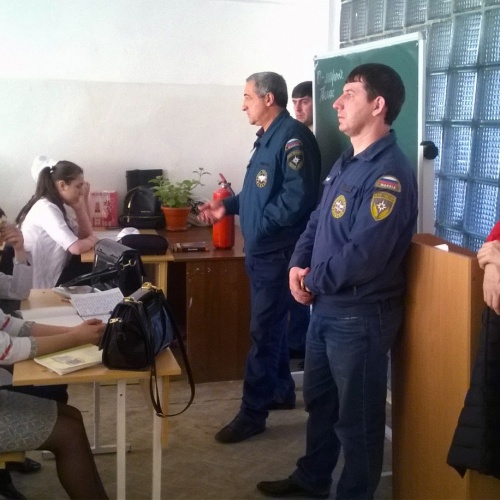 Встреча сотрудников ГО ЧС со студентами Медицинского колледжа