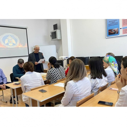 Встреча с ведущим специалистом управления по делам ГО, ЧС и ПБ г. Хасавюрта.