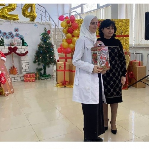 Новогодний праздник