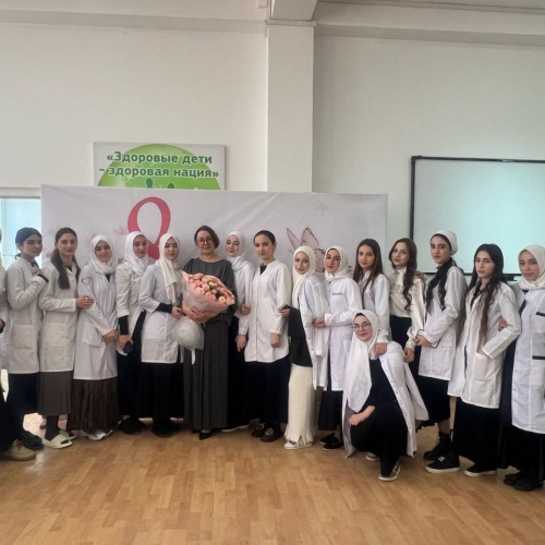 Внеклассное мероприятие, посвященное Международному женскому дню 8 марта